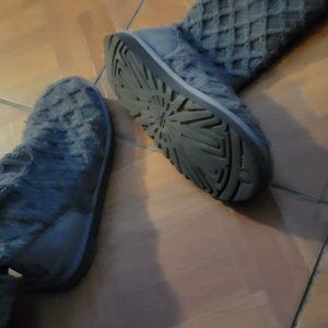 Grey Classic Cardi Cable Knit Uggs Size 7